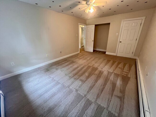 Building Photo - Pittsburgh - 3 Bedroom 1.5 Bathroom - Upda...