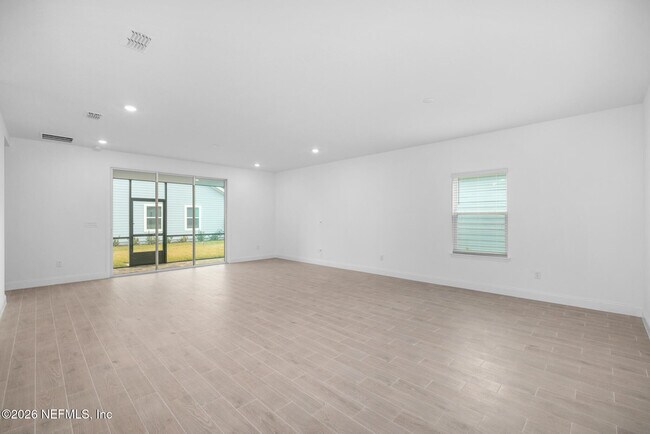 Building Photo - 299 Pentwater Rd