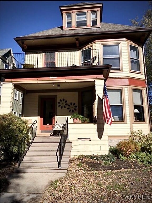 Primary Photo - 240 Anderson Pl