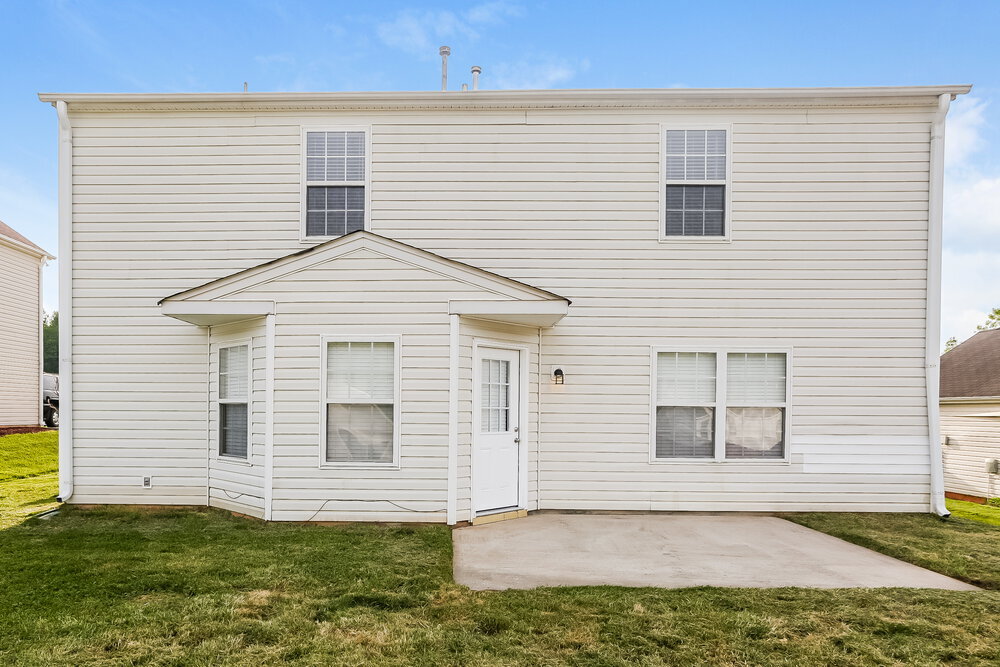 Building Photo - 9925 Aventide Ln