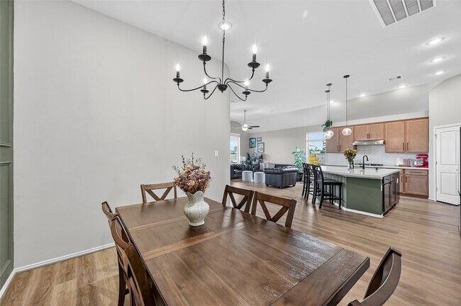 Building Photo - 4731 Cedar Butte Ln