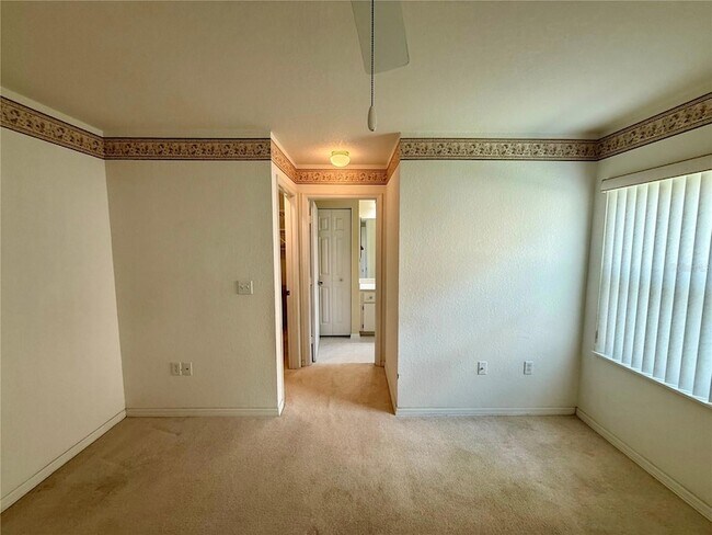 Building Photo - 11540 SW 74th Ct