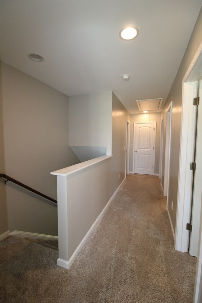 Building Photo - 175 Whitetail Cir