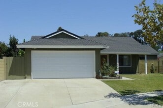 Building Photo - 13169 Hedda Dr
