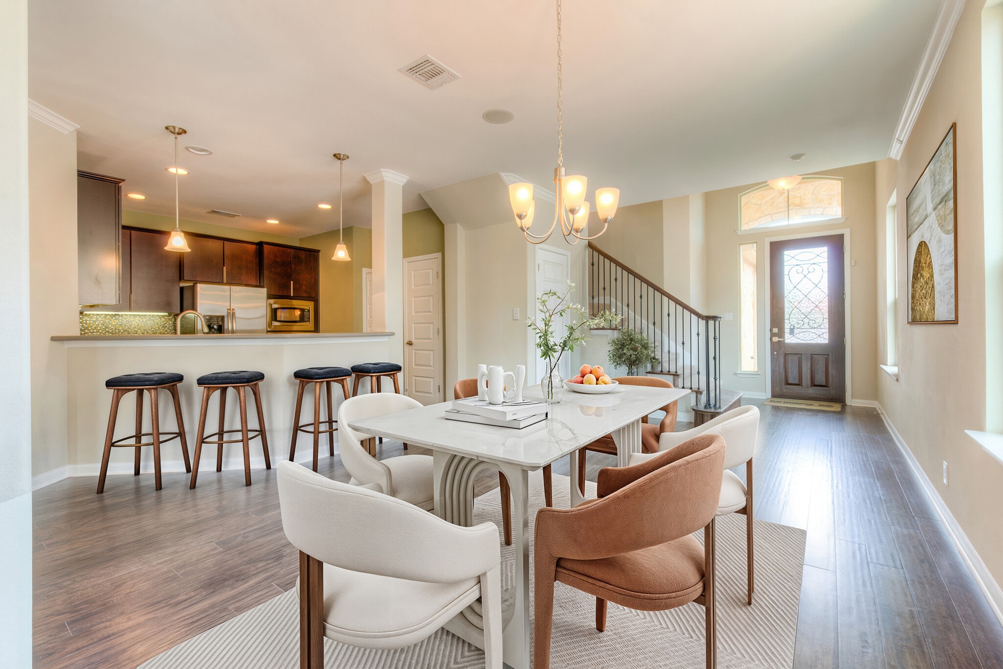 Building Photo - 405 S Meadowlark St