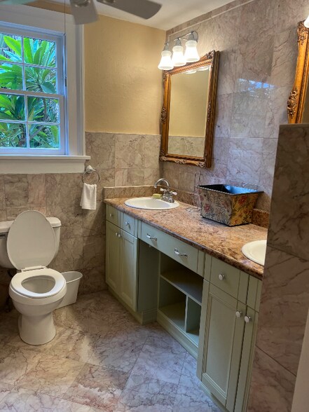 Building Photo - 115 Prospect Ave