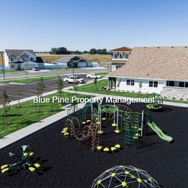 Building Photo - 651 S 2400 W