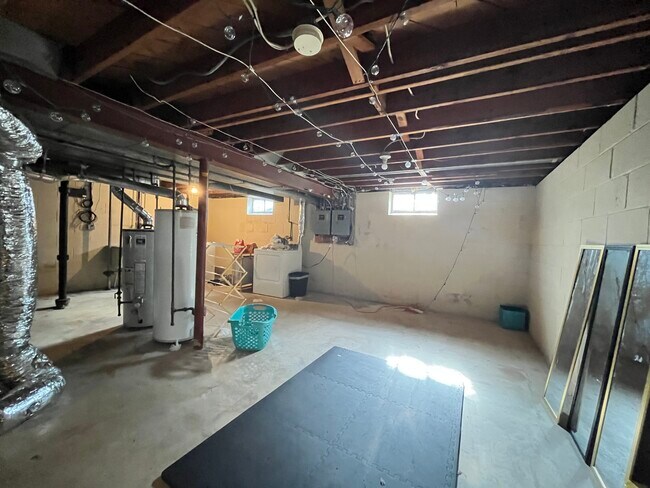 Building Photo - 5858 Washburn Ave S