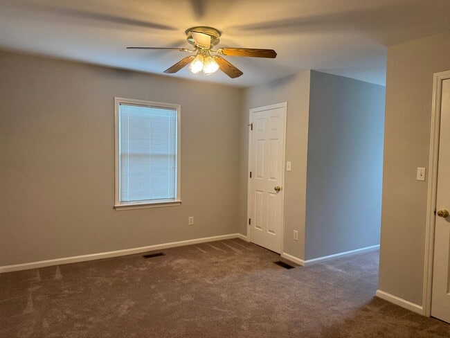 Building Photo - Beautiful home near downtown New Bern