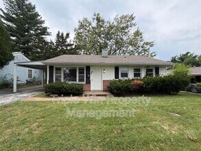 Building Photo - 3133 Rex Ave