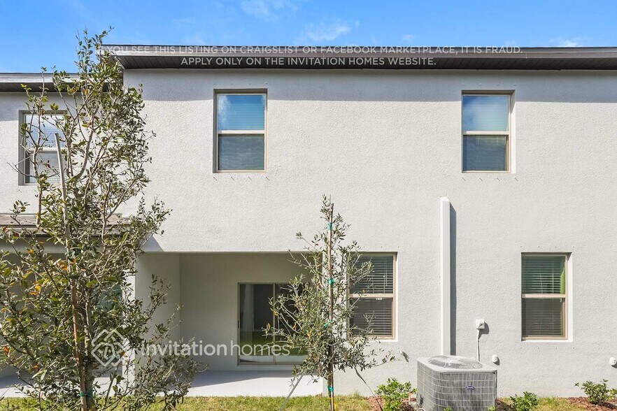 Building Photo - 2880 YellowHammer Wy