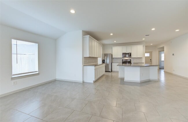 Building Photo - 29506 Cayenne Cir