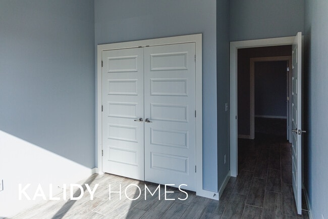 Building Photo - 504 Remington Ave