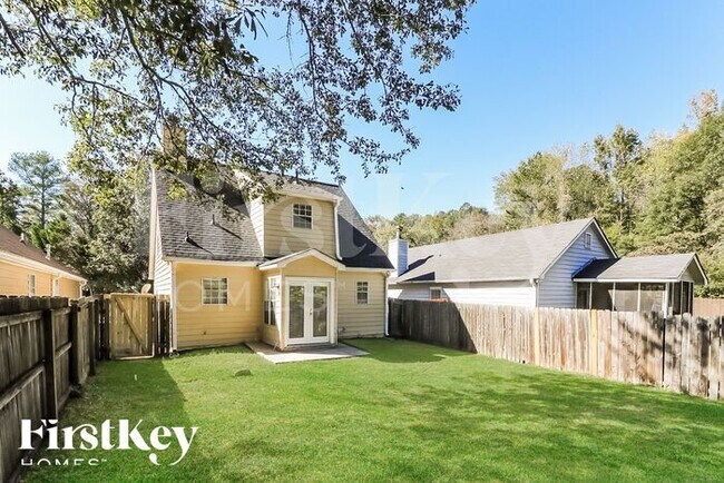 Building Photo - 3705 Acorn Dr