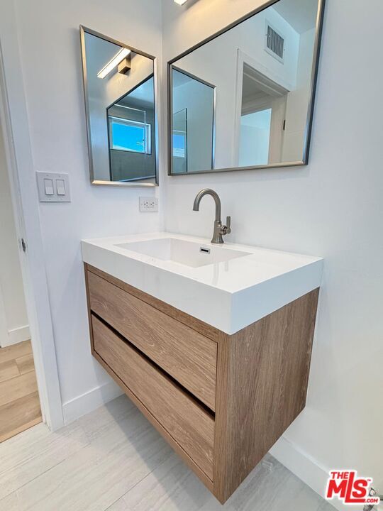 Building Photo - 3744 Westwood Blvd