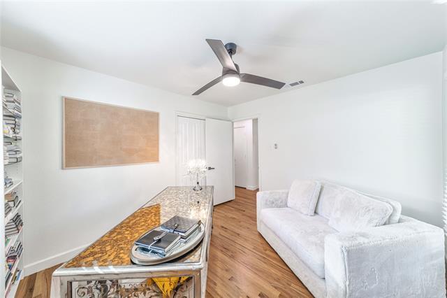 Building Photo - 5837 Clendenin Ave