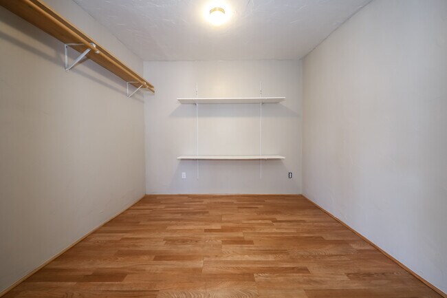 Building Photo - 3221 S Grady Ave