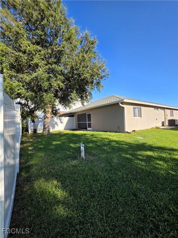 Building Photo - 1625 SW 33rd Terrace