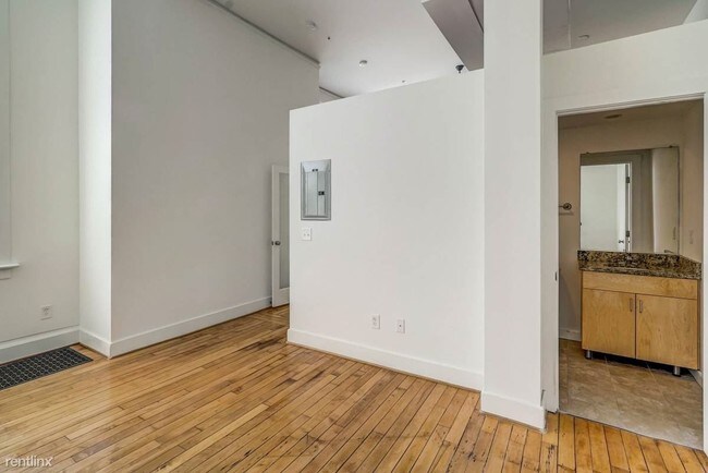 Building Photo - 1 br, 1 bath  - 141 E Wythe St