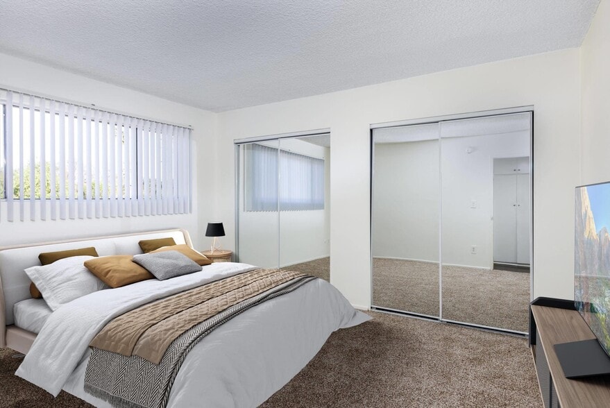 Primary Photo - Variel Villas