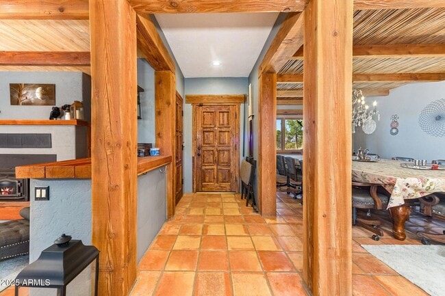 Building Photo - 1 Pinto Trail