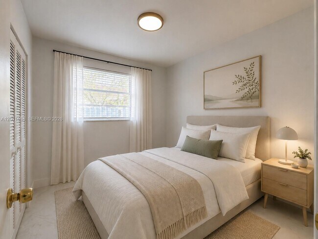 Building Photo - 3252 SW 88th Pl
