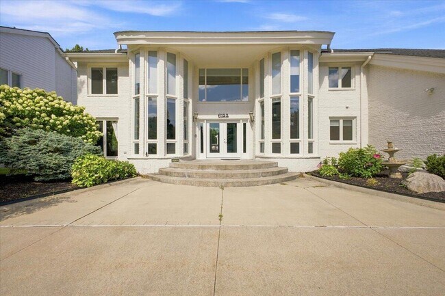 Building Photo - 6122 Trailwood Ln