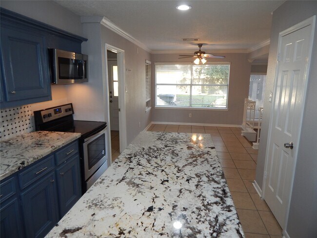 Building Photo - 22430 S Rebecca Burwell Ln