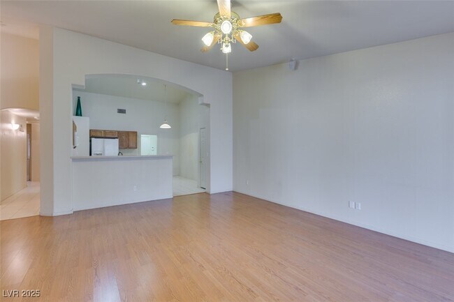 Building Photo - 10308 Juniper Creek Ln