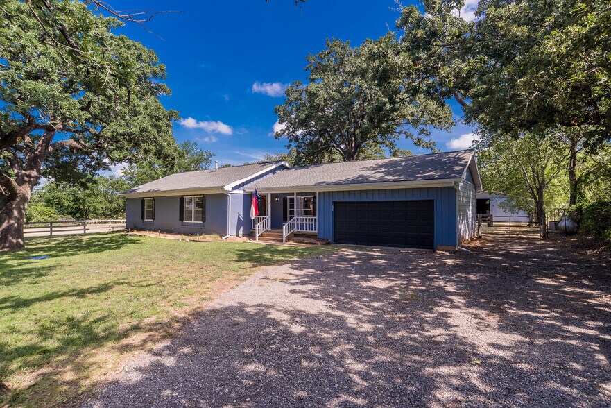 Building Photo - 1403 Harpole Rd E