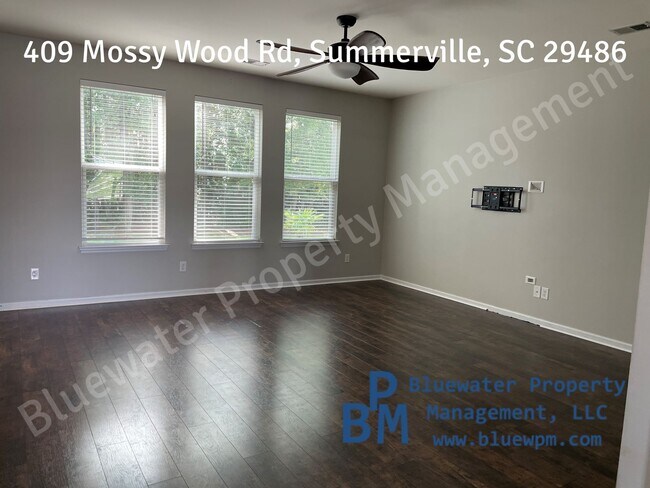 Building Photo - 409 Mossy Wood Rd