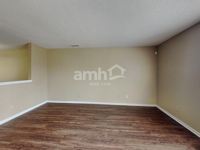 Building Photo - 6803 Amber Springs Way