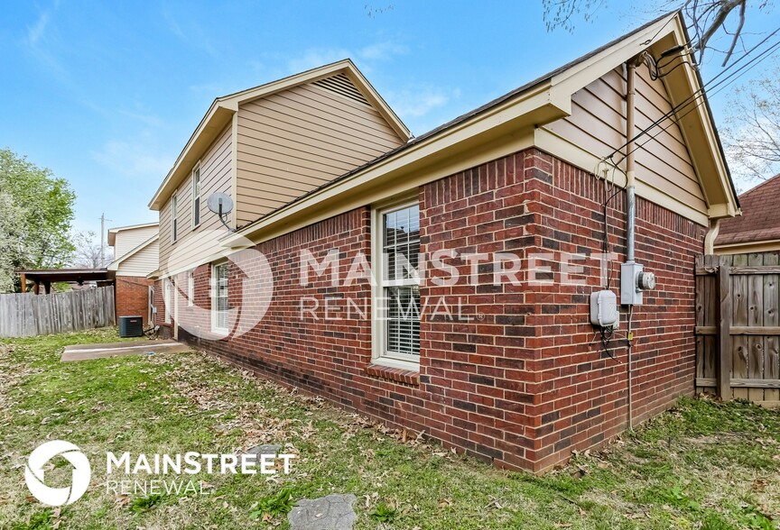 Building Photo - 6737 Willow Way Ln