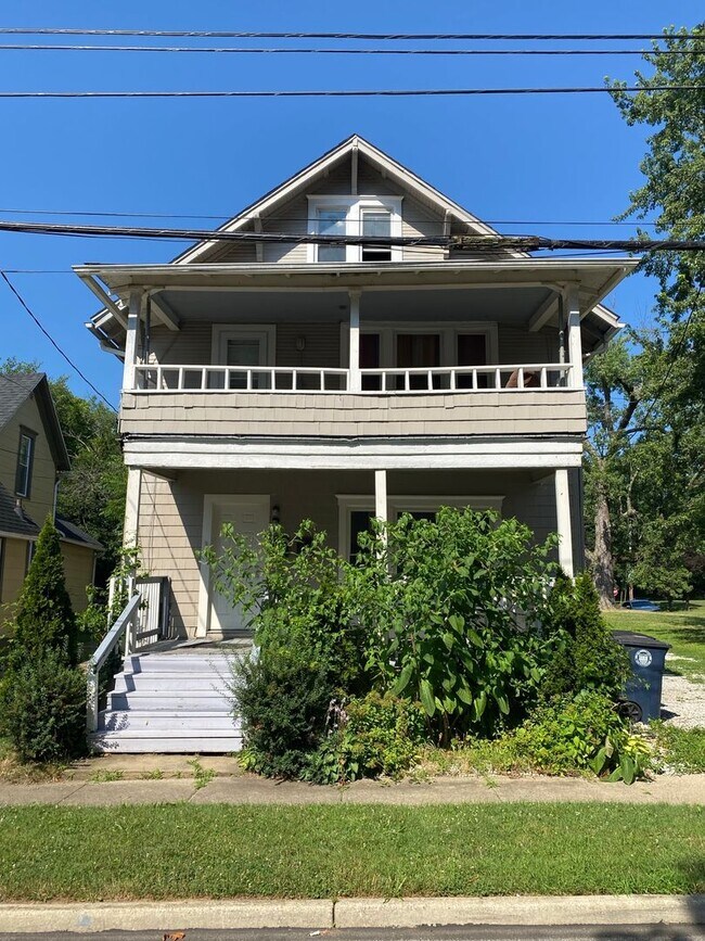 Building Photo - 198-200 Westwood Ave Akron, OH 44302 MFH2 ...
