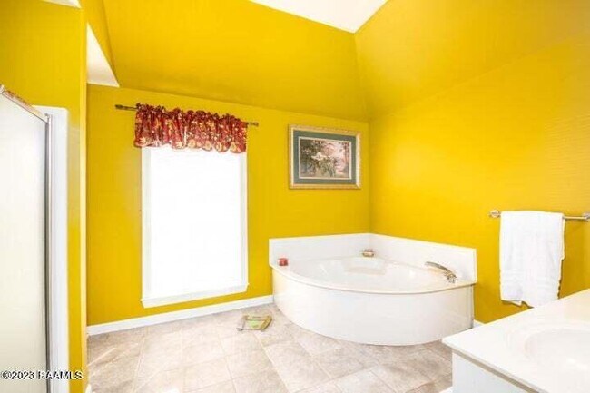 Building Photo - 703 Lexington Pkwy