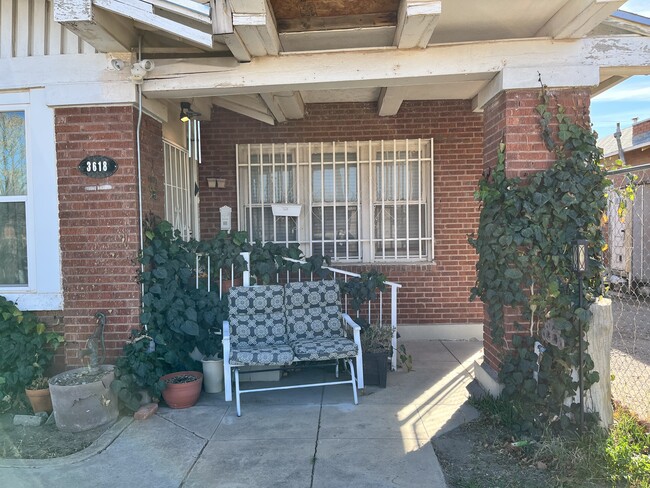 Building Photo - 3618 Clifton Ave