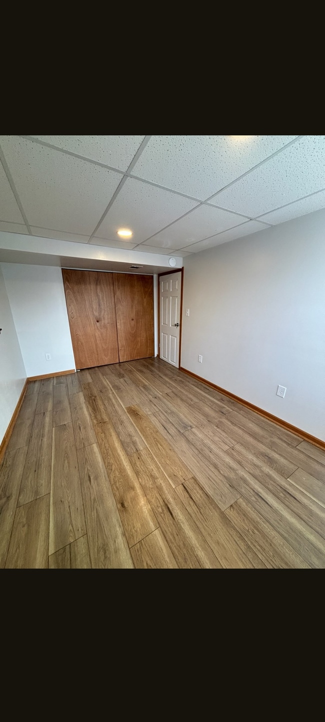 Building Photo - 2408 New Haven Ct