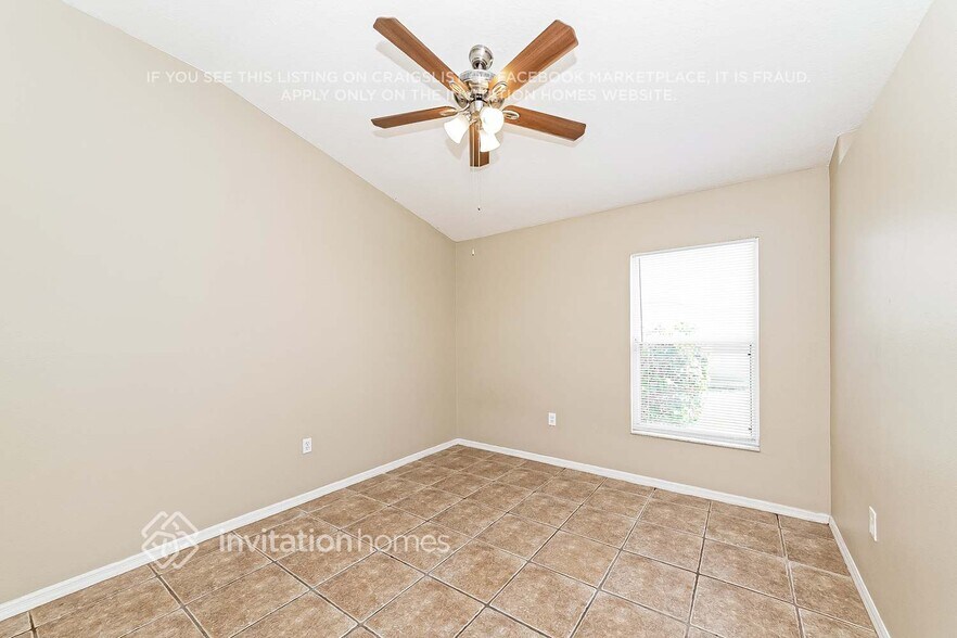 Building Photo - 6234 White Clover Cir