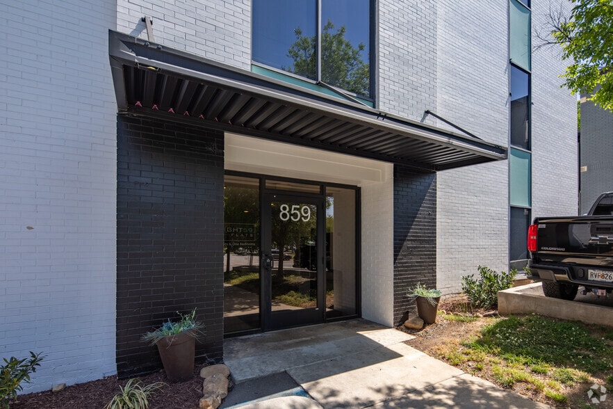 Entrance - Eight59 Flats - Downtown Chattanooga