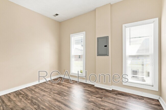 Building Photo - 1156 Fletcher Ave