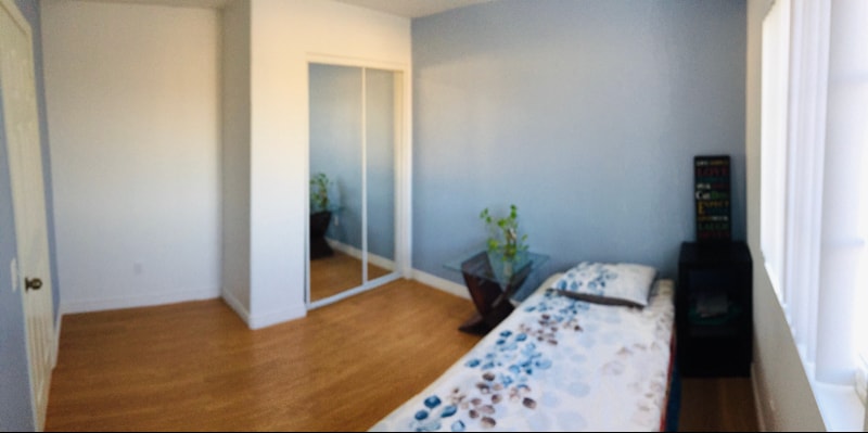 Building Photo - 2193 N Nestor Ave