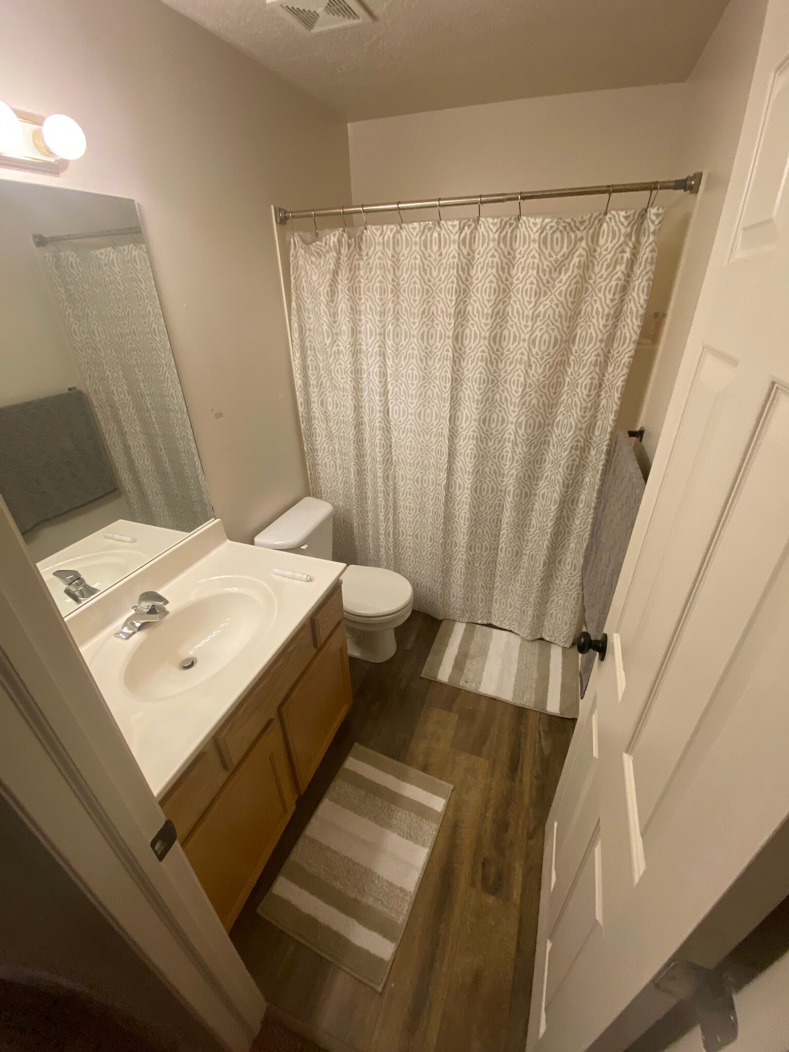 Building Photo - 5572 S 4075 W