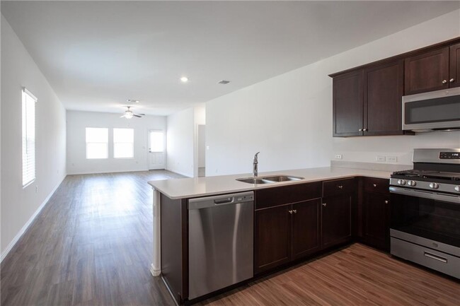 Building Photo - 15302 Grenadine Bloom Cv