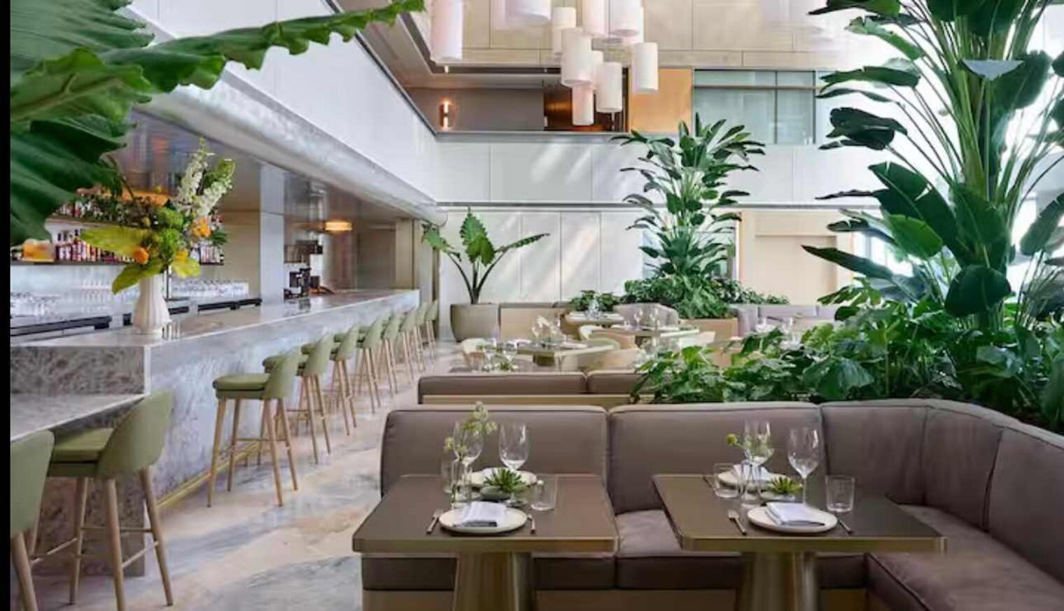 Building Photo - 1395 Brickell Ave