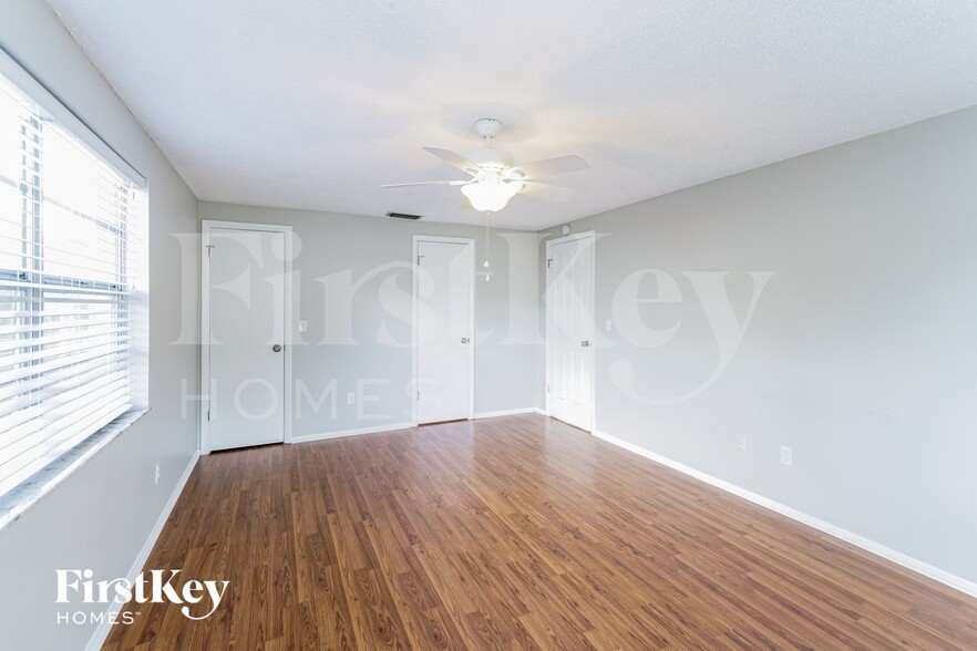 Building Photo - 3101 Birch Ct