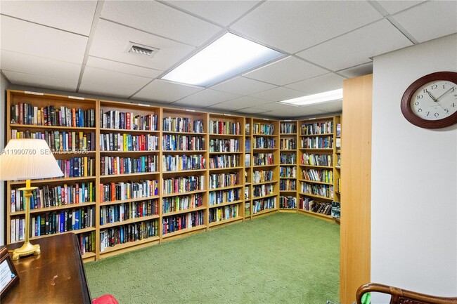 Building Photo - 1101 River Reach Dr