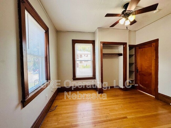 Building Photo - 4821 Underwood Ave