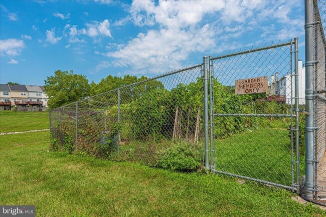 Building Photo - 7130 Oberlin Cir