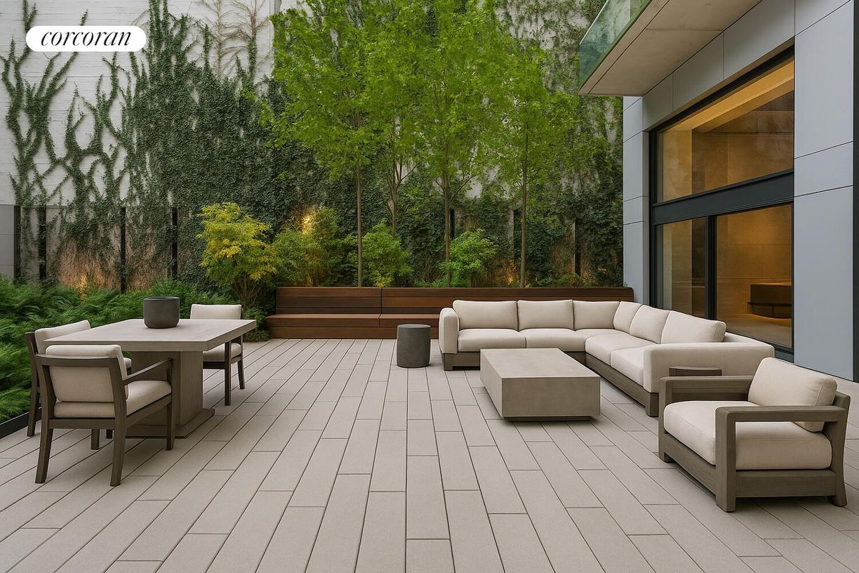 Building Photo - 555 W 43rd St