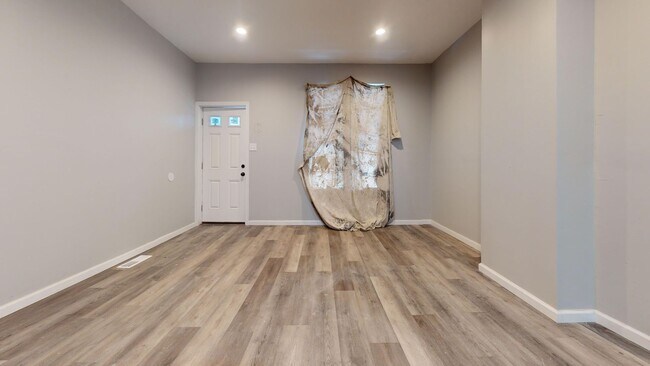 Building Photo - Modernized Two-Story Philadelphia Home wit...